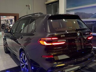 2026 BMW X7 M60i I (G07) Рестайлинг, чёрный, 24900000 рублей, вид 2