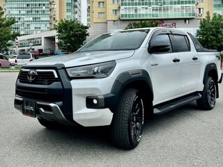 2024 Toyota Hilux VIII Рестайлинг 2, белый, 5800000 рублей, вид 1