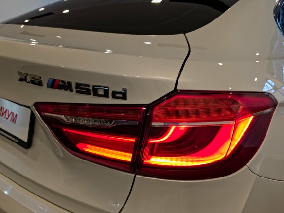2016 BMW X6 M50d II (F16), белый - вид 8