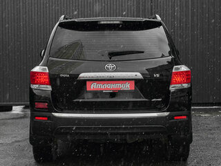 2013 Toyota Highlander II (XU40) Рестайлинг, чёрный, 1990000 рублей, вид 5