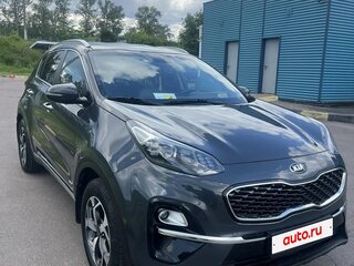 2020 Kia Sportage IV Рестайлинг, серый, 1950000 рублей, вид 3