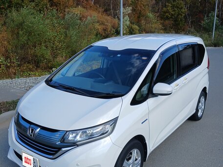 2016 Honda Freed II, белый, 1150000 рублей, вид 1