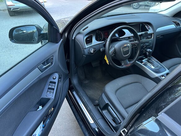 2011 Audi A4 IV (B8), чёрный, 1199999 рублей - вид 4