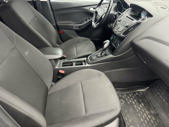 2017 Ford Focus III Рестайлинг, серый, 1160000 рублей - вид 9