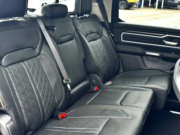 2026 Ram 1500 Crew Cab V Рестайлинг, серый, 9660000 рублей - вид 16