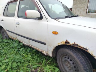 1999 Nissan March II (K11), белый, 120000 рублей, вид 1
