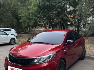 2015 Kia Rio III Рестайлинг, красный, 990000 рублей, вид 1