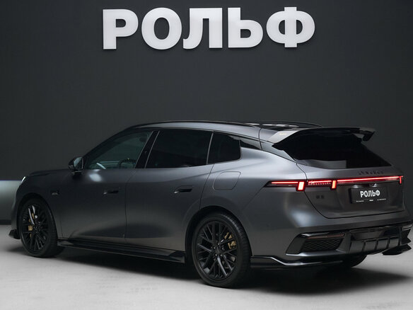 2026 Lynk & Co 07 GT I Рестайлинг, серый, 5690000 рублей - вид 3