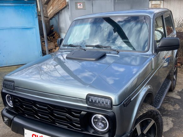 2001 Lada (ВАЗ) 2121 (4x4) I Рестайлинг, белый, 500000 рублей - вид 1