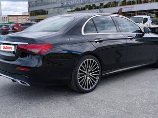 2020 Mercedes-Benz E-Класс 220 d V (W213, S213, C238) Рестайлинг, чёрный, 4990000 рублей, вид 3