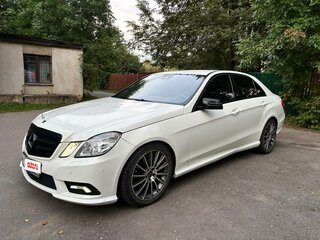 2011 Mercedes-Benz E-Класс 200 7G-Tronic IV (W212, S212, C207), белый, 1330000 рублей, вид 1