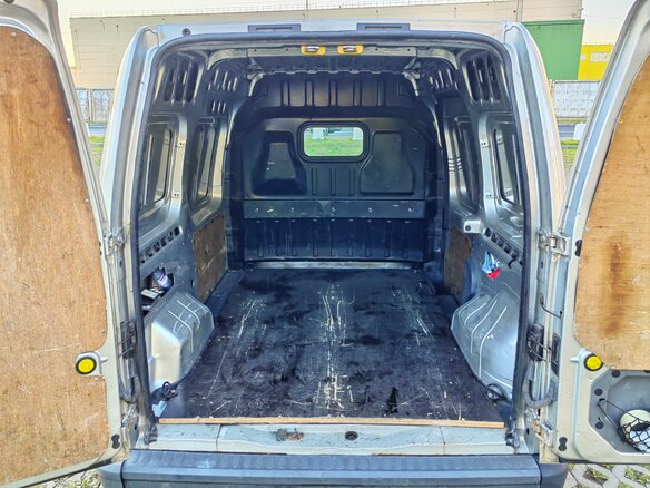 2011 Ford Transit Connect, серебристый, 730000 рублей - вид 4