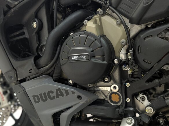 2024 Ducati Streetfighter V4, серый, 2850000 рублей - вид 15