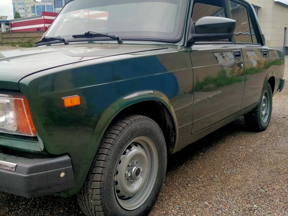 2005 Lada (ВАЗ) 2107, зелёный, 267000 рублей