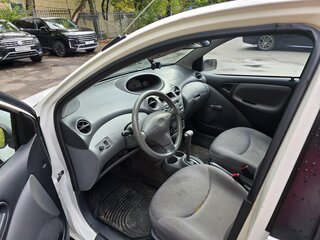 2002 Toyota Echo, белый, 290000 рублей, вид 5