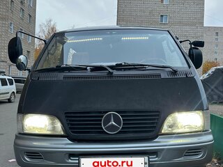 2000 SsangYong Istana I, зелёный, 750000 рублей, вид 2