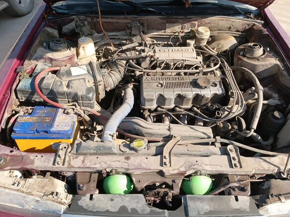 1991 Mitsubishi Galant VI, пурпурный, 110000 рублей - вид 8