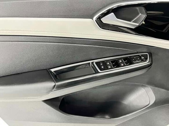 2023 Jetta VS7 I Рестайлинг 1, белый, 1580000 рублей - вид 11