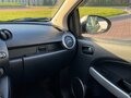 2008 Mazda 2 II (DE), жёлтый, 650000 рублей - вид 11