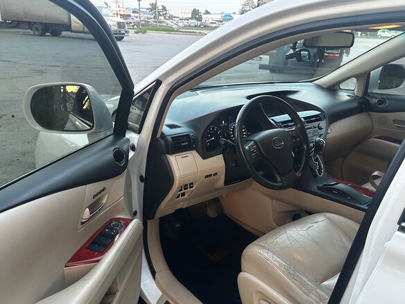 2010 Lexus RX 350 III, белый, 2120000 рублей - вид 7