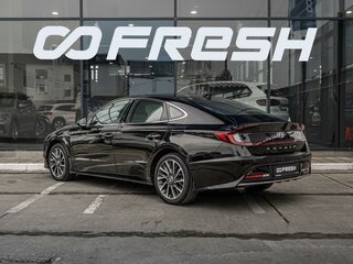 2019 Hyundai Sonata VIII (DN8), чёрный, 2300000 рублей, вид 2