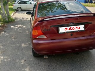 2002 Ford Focus I Рестайлинг, красный, 190000 рублей, вид 3