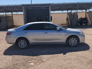 2010 Toyota Camry VI (XV40) Рестайлинг, серебристый, 1100000 рублей, вид 4