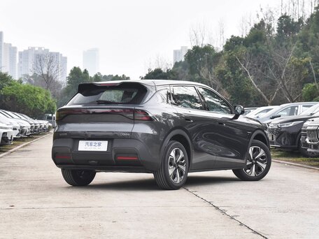 2026 Changan Qiyuan Q05 51.9 kWh II, серый, 2390000 рублей, вид 4