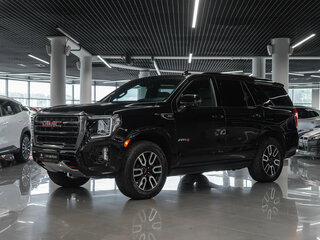 GMC Yukon V