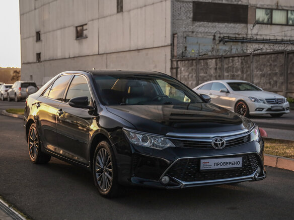 2016 Toyota Camry VII (XV50) Рестайлинг, чёрный, 1899000 рублей - вид 4