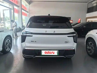 2025 Hongqi HS3, белый, 3765206 рублей, вид 4