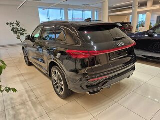 2026 Audi Q5 L III (GU), чёрный, 6650000 рублей, вид 2
