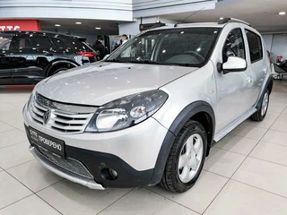 2014 Renault Sandero Stepway I, серый, 650000 рублей, вид 1