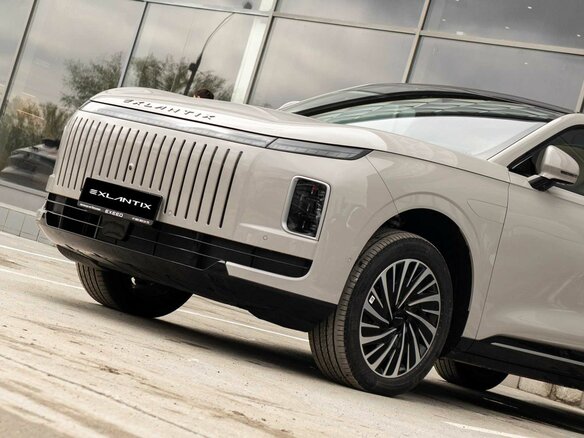 2025 Exeed Exlantix ET, бежевый, 6990000 рублей - вид 35