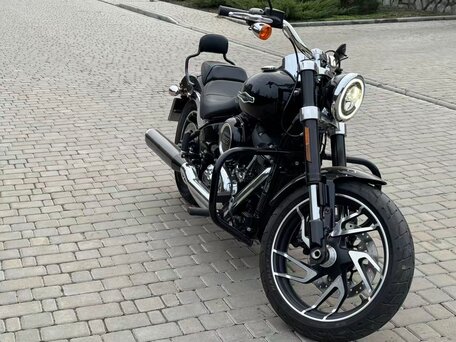 2018 Harley-Davidson Sport Glide, чёрный, 2180000 рублей, вид 1