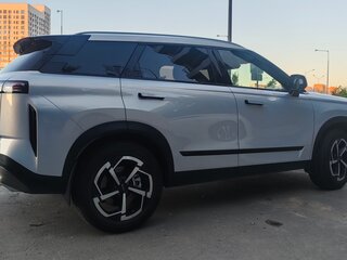2024 Jaecoo J7 I, серебристый, 2150000 рублей, вид 1