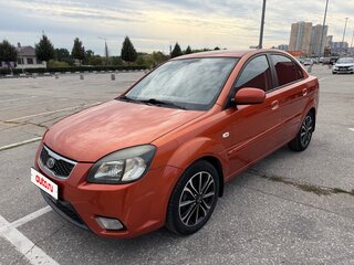 2010 Kia Rio II Рестайлинг, оранжевый, 600000 рублей, вид 1