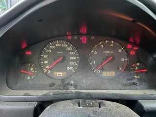 1999 Subaru Legacy III, золотистый, 300000 рублей, вид 5