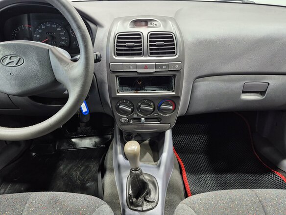 2008 Hyundai Accent ТагАЗ II, красный, 395000 рублей - вид 12