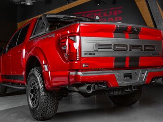 2025 Ford F-150 Raptor XIV Рестайлинг, красный, 18048000 рублей, вид 4