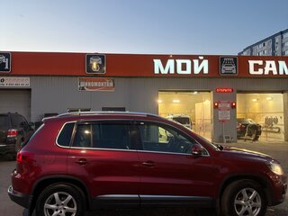2012 Volkswagen Tiguan I Рестайлинг, красный, 1450000 рублей, вид 3
