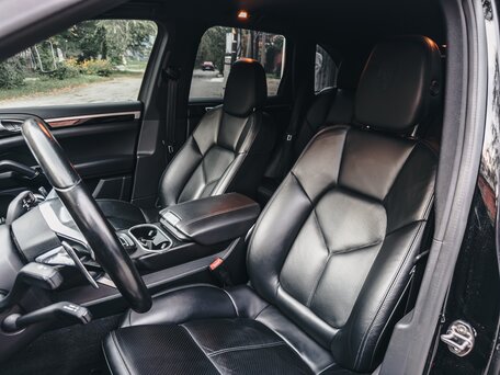 2015 Porsche Cayenne II Рестайлинг (958), чёрный, 3600000 рублей, вид 5