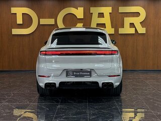 2026 Porsche Cayenne Coupé III Рестайлинг, серый, 19581660 рублей, вид 5