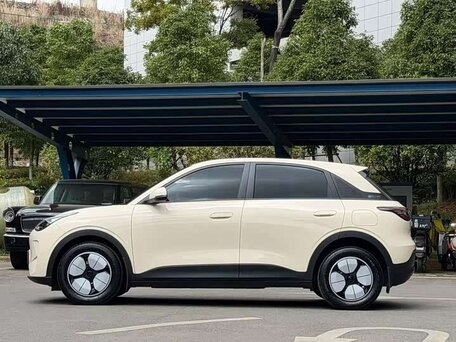 2025 Geely Geome Xingyuan 30.12 kWh, бежевый, 1550000 рублей, вид 5