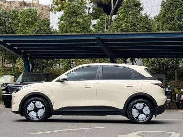 2025 Geely Geome Xingyuan 30.12 kWh, бежевый, 1550000 рублей - вид 4