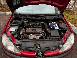 2002 Peugeot 206, красный, 250000 рублей, вид 5