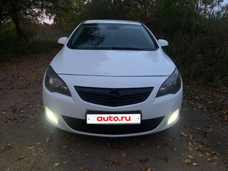 2012 Opel Astra J Рестайлинг, белый, 450000 рублей, вид 3