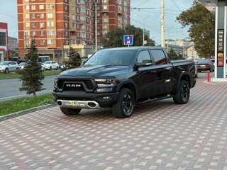 2018 Dodge RAM IV (DS/DJ), синий, 6000000 рублей, вид 2