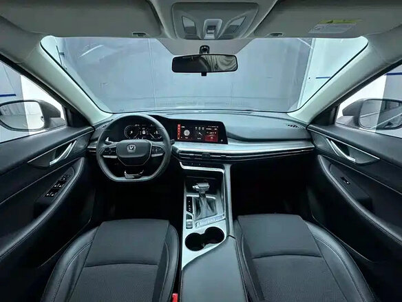 2023 Changan CS35 Plus I Рестайлинг, серый, 1450000 рублей - вид 4