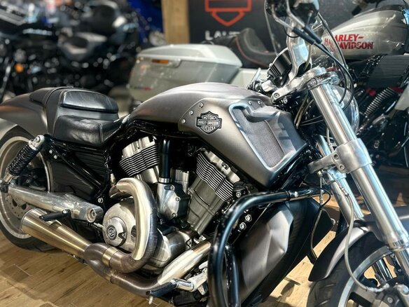 2009 Harley-Davidson V-Rod, чёрный, 1150000 рублей - вид 7